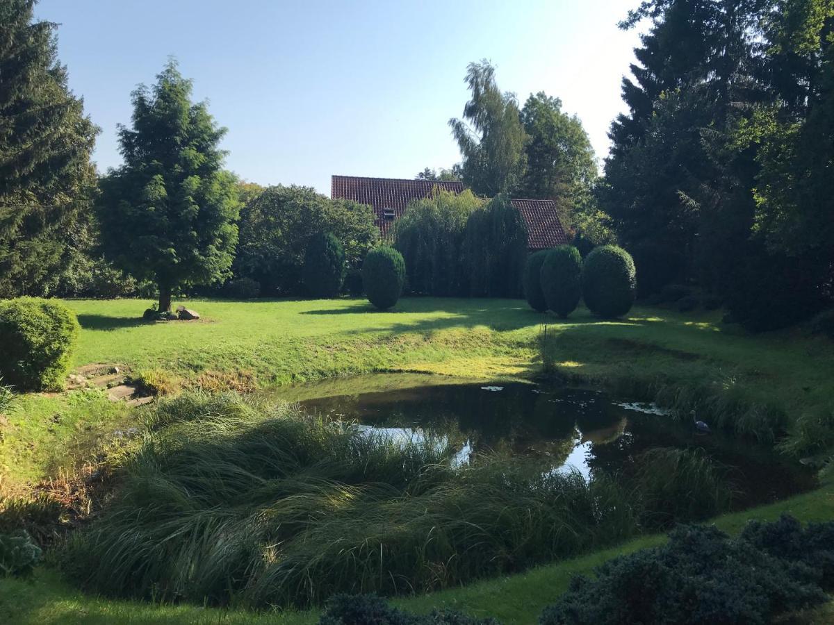 4 Wunderschoene Ferienwohnungen Im Kavaliershaus Schwerin  Esterno foto